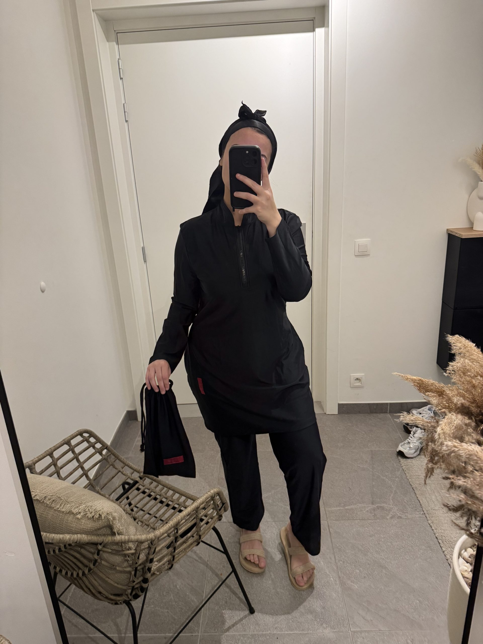Burkini 4 pièces - Black and Red